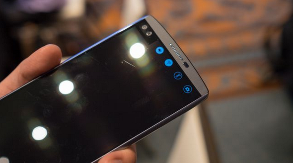 LG V10上手：雙前置攝像頭是亮點(diǎn)