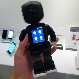 日本手機(jī)那些事:夏普的手機(jī)擬人化主義