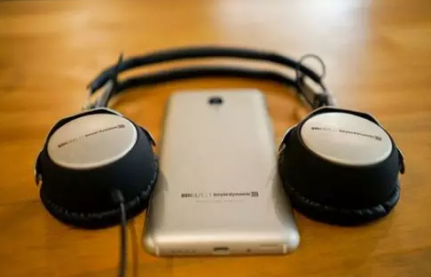 生財(cái)之道:華為小米魅族如何搞