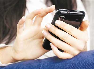 我國手機(jī)上網(wǎng)用戶數(shù)