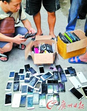 廣州蘋(píng)果、三星等品牌舊手機(jī)被翻新后加價(jià)數(shù)倍再流入市場(chǎng)
