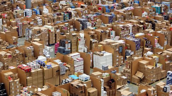 印度電商蓬勃發(fā)展：國(guó)際巨頭爭(zhēng)相角逐