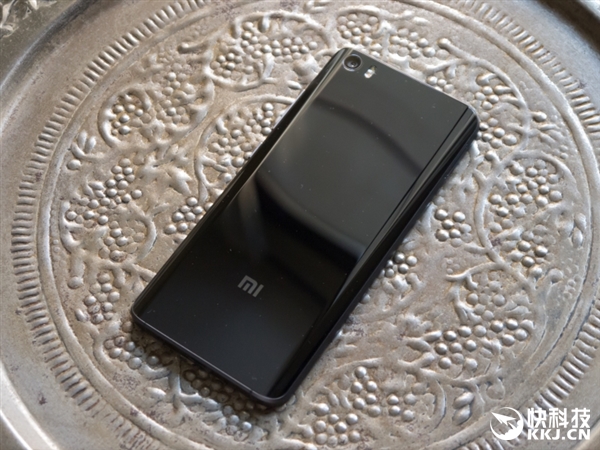 華為P9發(fā)布 老外震撼:遲早干掉蘋果