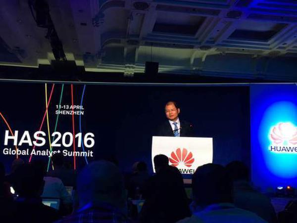 華為輪值CEO徐直軍:沒聽說與富士康在印生產(chǎn)手機(jī)