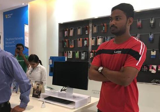 國產(chǎn)機(jī)混戰(zhàn)印度