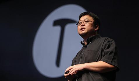 90后“錘粉”狀告老羅:還記得曾經(jīng)的諾言么