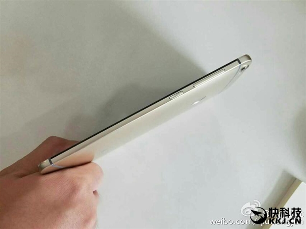 小米5S強(qiáng)敵！全球首款驍龍821手機(jī)是它：售價(jià)殘暴