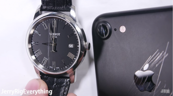 蘋果確認(rèn)iPhone 7鏡頭采用藍(lán)寶石玻璃材料