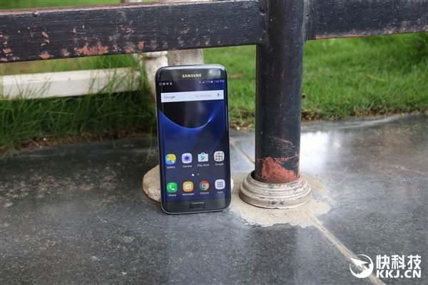 Note7慘敗 三星S8爆發(fā):虹膜掃描+雙攝像頭