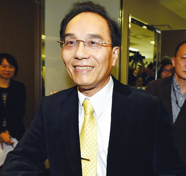 夏普掌門質(zhì)疑OLED為哪般？