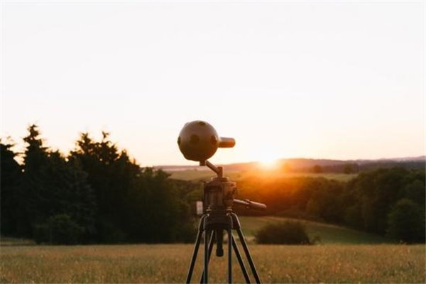 手機(jī)市場(chǎng)折戟沉沙，諾基亞能靠OZO VR東山再起嗎？