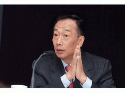 不愿錯過蘋果iPhone8訂單:郭臺銘親訪OLED屏幕工廠