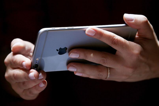 蘋果獲激光拋光專利，iPhone9、iPhone10或采用陶瓷機身