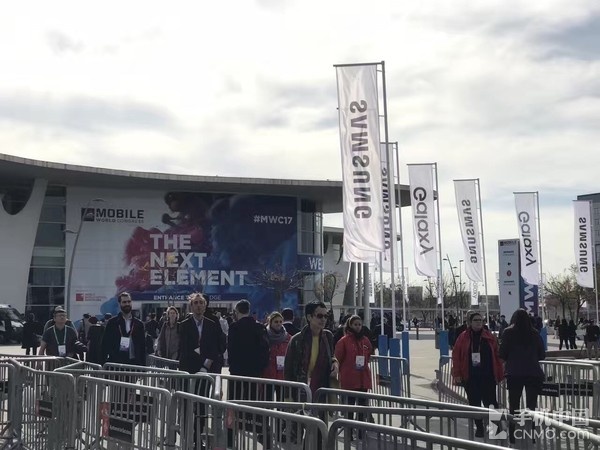 從MWC2017的黑科技 看今年手機(jī)趨勢(shì)