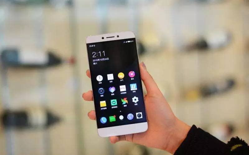 樂視手機，從來都沒有站在風口浪尖上