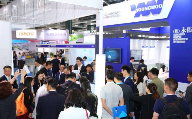 2017上海國際全觸與顯示展今日盛大開幕