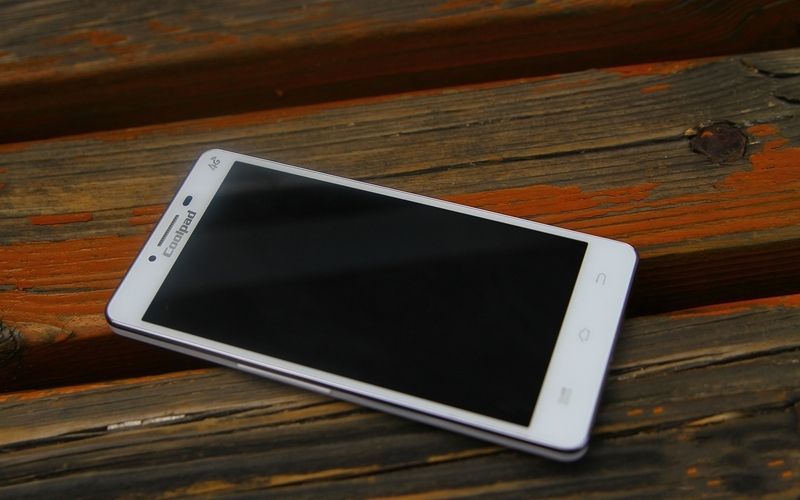 酷派半年虧損8億港元 樂視還會借個(gè)肩膀靠嗎？