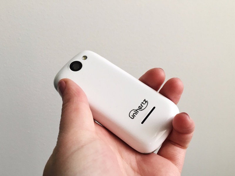 全球最小4G智能機(jī)：屏幕2.45英寸搭Nougat系統(tǒng)