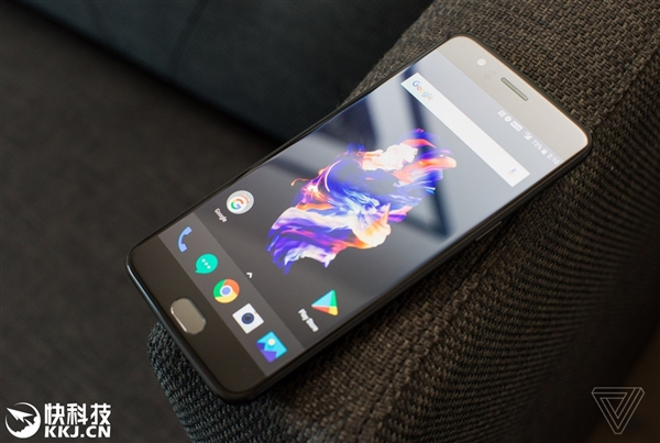 一加手機(jī)5明天發(fā)布 配置激進(jìn)：驍龍835/8G/2K屏