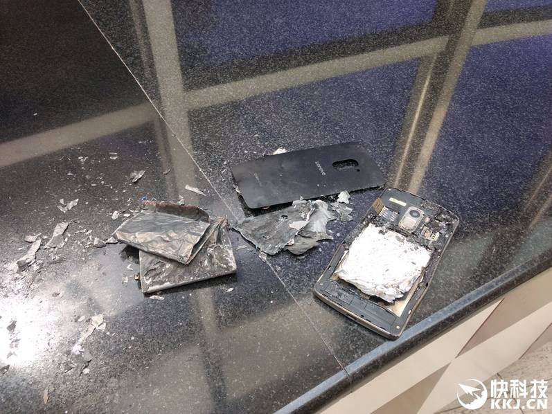 一部國產(chǎn)手機(jī)在印度爆炸：老外嚇壞