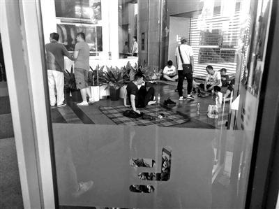 樂(lè)視討債人不敢回家：我回去了，工人會(huì)要求結(jié)工資