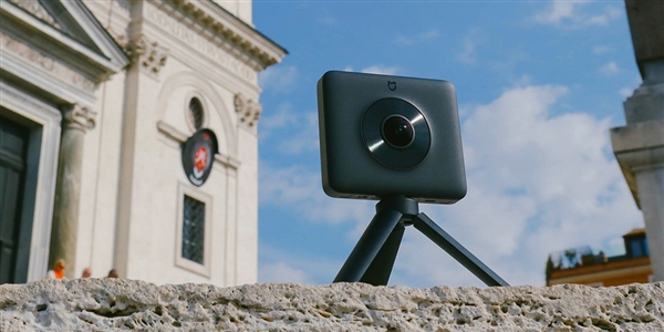 世界首富竟然在用小米手機(jī)