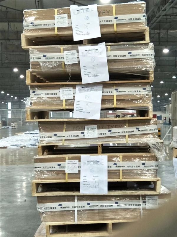 富士康打包裝貨iPhone 8被拍:一車車從鄭州運(yùn)往美國(guó)