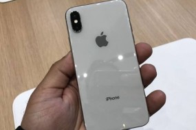 iPhone X采用玻璃后蓋引發(fā)市場聚變 中框成精密結(jié)構(gòu)行業(yè)最后的防線