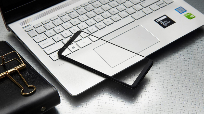 全面屏漸成主流，注重用戶體驗(yàn)才能占得先機(jī)