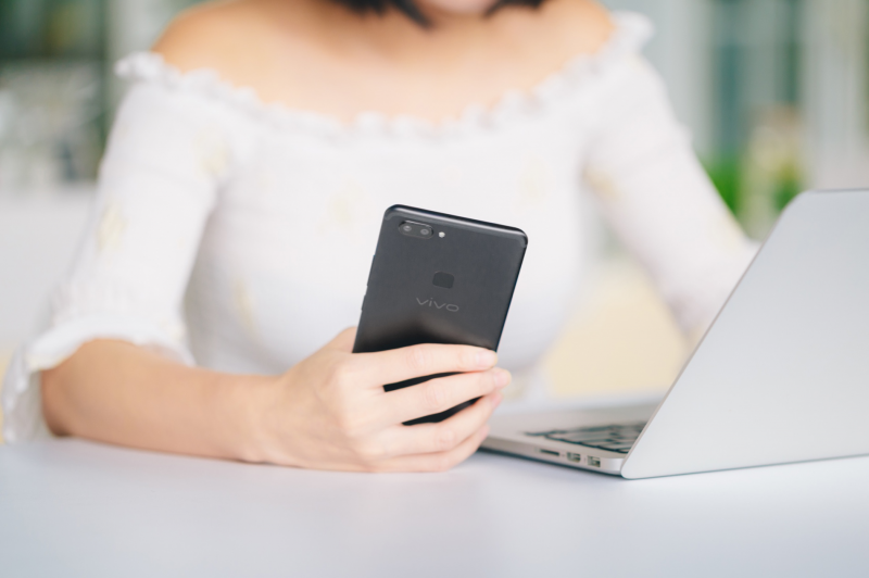 出行裝備篇：國慶中秋雙節(jié)用全面屏vivo X20，逆光媲美單反！