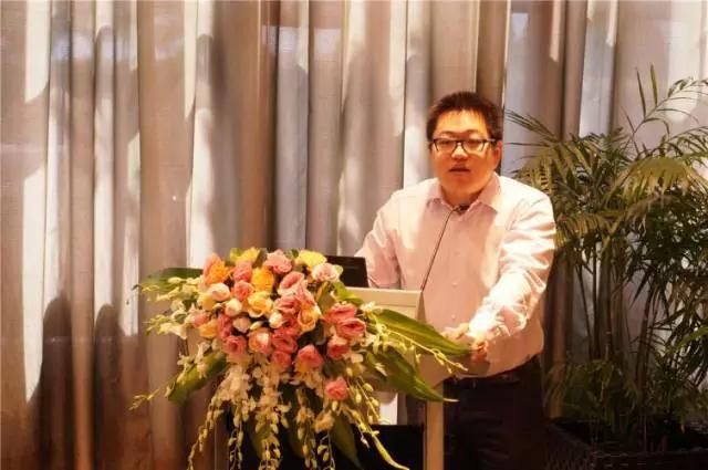 IPhone X引爆無線充電 產(chǎn)業(yè)鏈上下游爭(zhēng)先搶進(jìn)