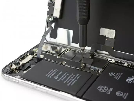 iPhone X拆機(jī)報(bào)告，上市引爆香港灰色市場售價(jià)過萬