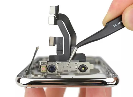 iPhone X拆機(jī)報(bào)告，上市引爆香港灰色市場售價(jià)過萬