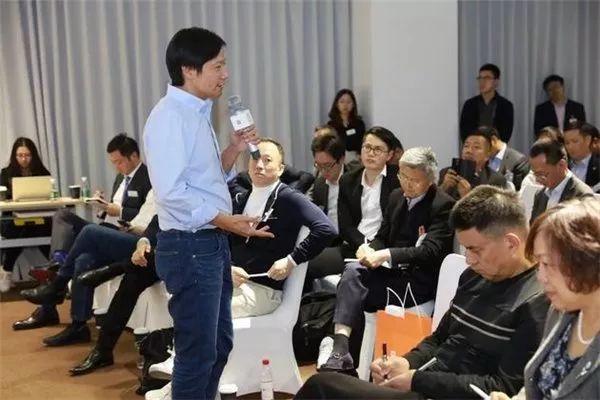 任正非為窮人做手機，反證小米性價比成功？