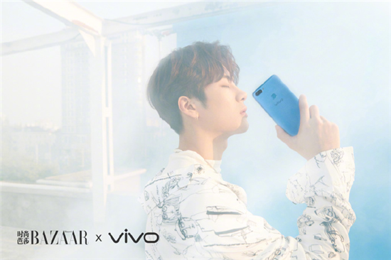 手機(jī)中的追光者，X20全面屏手機(jī)vivo藍(lán)打造極致用戶體驗(yàn)