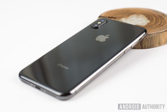 67歲的郭臺(tái)銘和富士康帝國 將如何沖破蘋果的枷鎖？