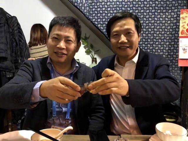 2017 智能手機市場：一面是海水，一面是火焰