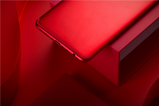 8個月匠心打磨，成就不一樣紅的vivo X20星耀紅