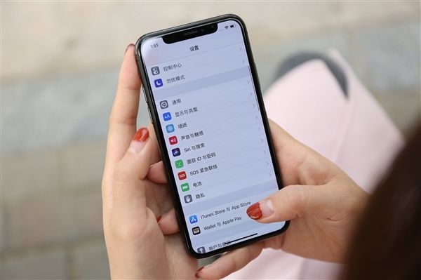 iPhone X二代大曝光:升級(jí)Face ID 提升屏占比