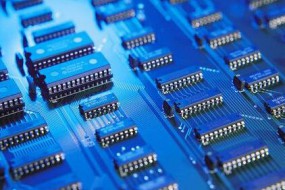 外媒：存儲(chǔ)芯片價(jià)格下跌嚇壞投資者