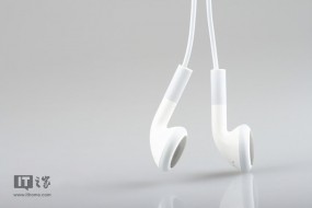 2017年中國耳機(jī)耳麥?zhǔn)袌隽闶垡?guī)模達(dá)92億元