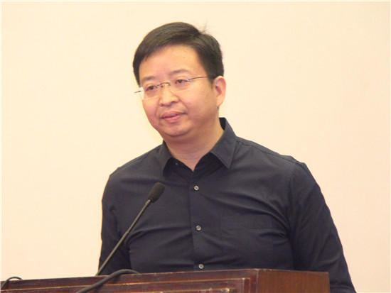 洪華：說小米是雜貨鋪的人是沒理解小米模式