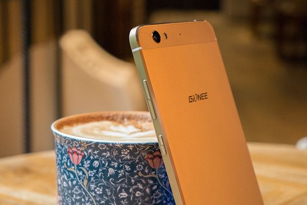 國(guó)企或?qū)⒔邮纸鹆?衰落的國(guó)產(chǎn)手機(jī)們后來(lái)怎樣了？