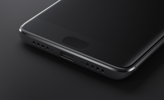 小米8屏幕指紋識(shí)別確認(rèn):米粉表示預(yù)料之中 全因雷軍走漏風(fēng)聲