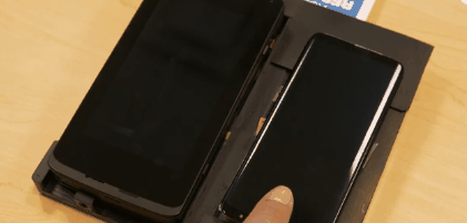 三星S10要用？高通展示超聲波屏下指紋技術(shù)：不怕濕手