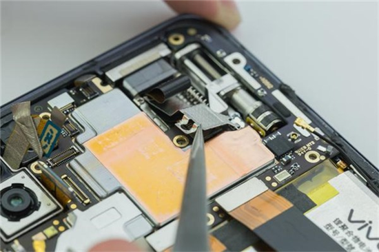 vivo NEX全面屏手機(jī)徹底拆解:迄今為止最復(fù)雜的安卓旗艦之一