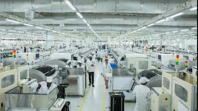 小米供應(yīng)商明年一季度開始在印度本土生產(chǎn)智能手機零部件