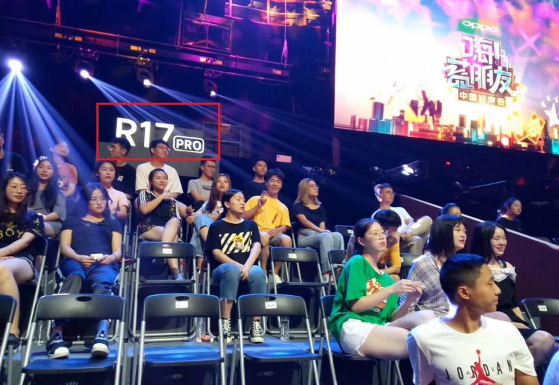 OPPO新機(jī)或首次采用三攝設(shè)計(jì) 配3D結(jié)構(gòu)光+后置TOF鏡頭