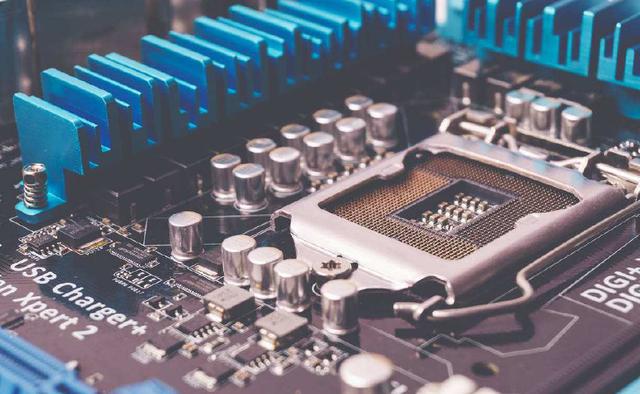 中國企業(yè)自主研發(fā)的內(nèi)存芯片亮相美國