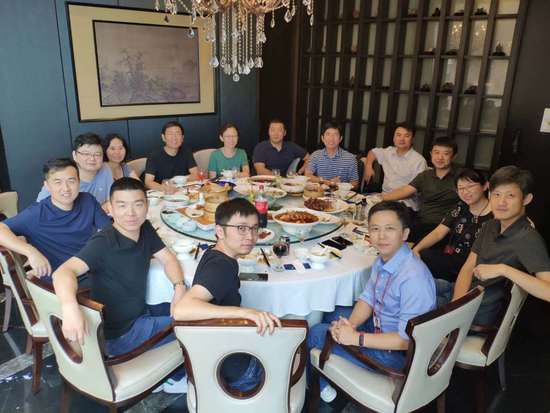 小米生態(tài)鏈又要調(diào)整 劉德或卸任掌門